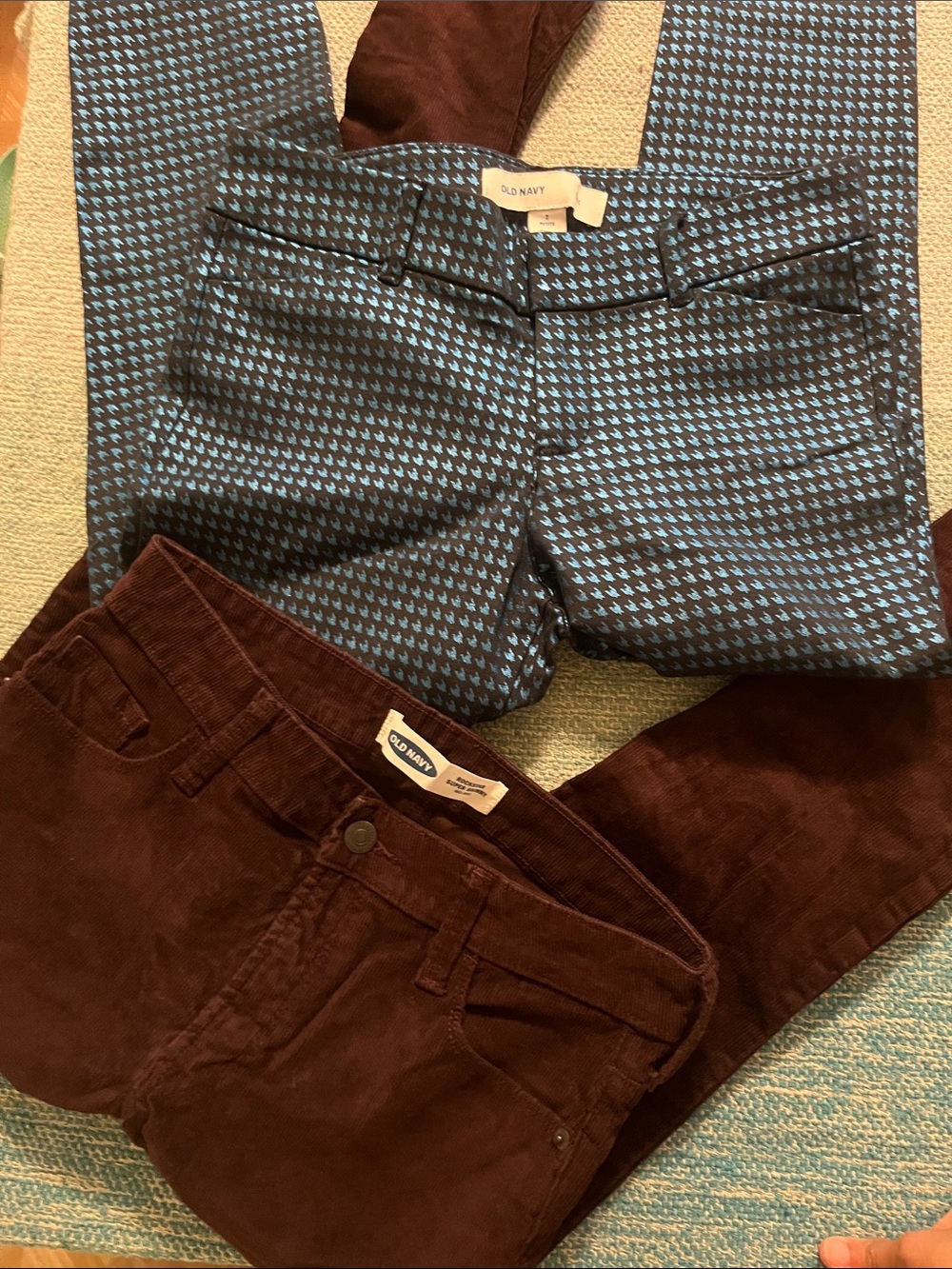 OLD NAVY BUNDLE 2 pairs pants: 1 Pixie petite size 2, 1 rockstar corduroy size 4